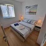 Apartment Zoran Brand New Apartment-garden Mandre